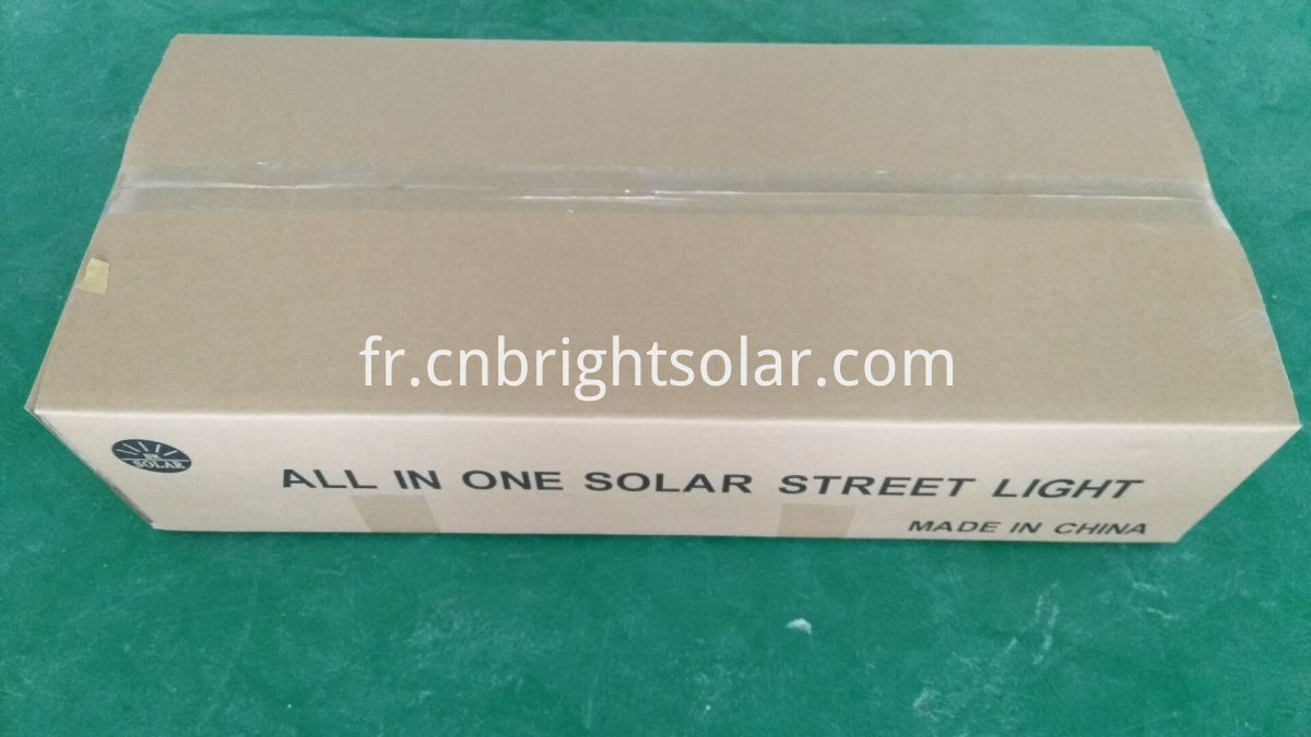 Lampadaire solaire intégré 12W 12W integrated solar street light